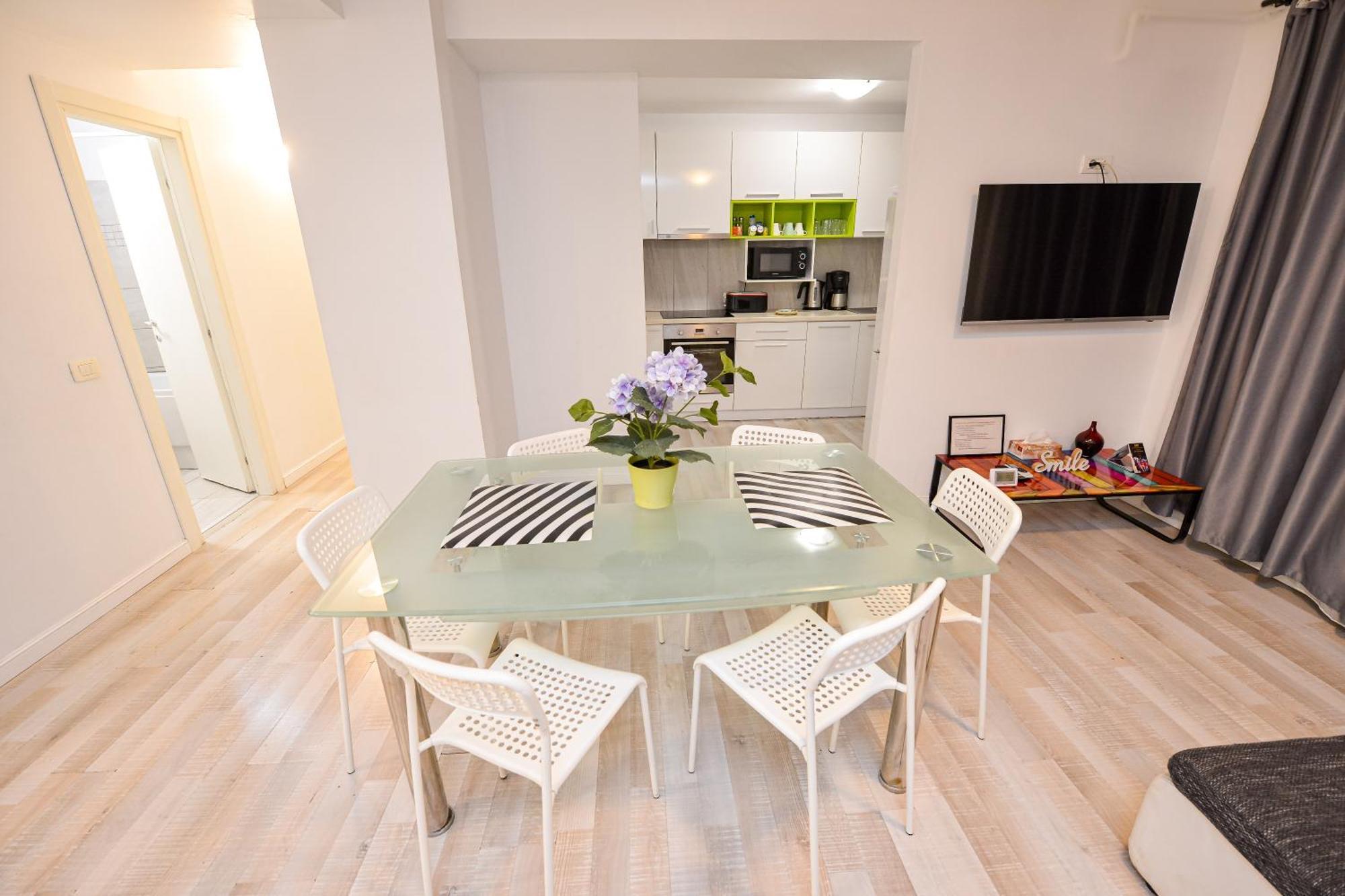 Shabbat Apartments Бухарест Екстер'єр фото